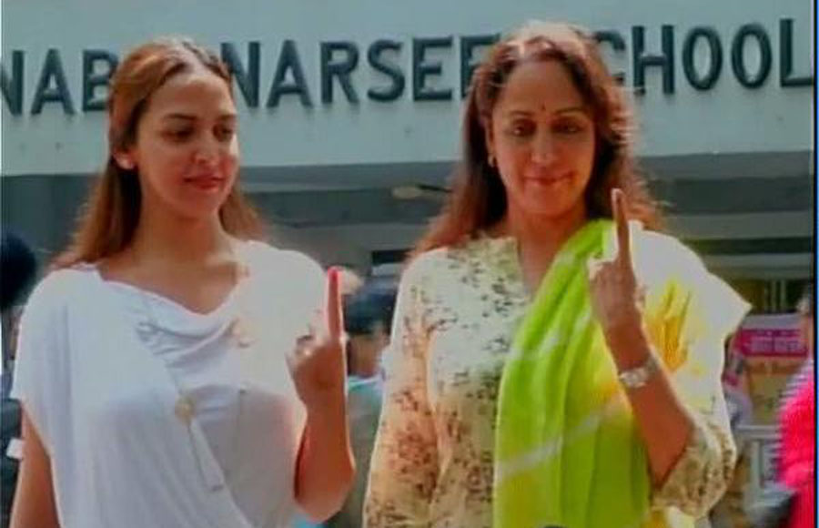 Hema Malini and Esha Deol