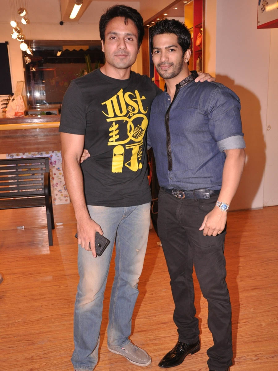  Iqbal Khan and Amit Tandon