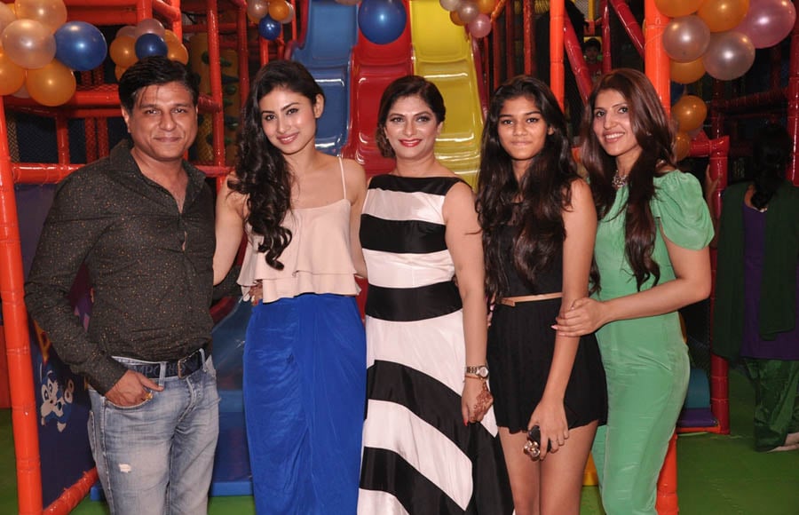 Nikhil Sinha, Mouni Roy, Sohanna Sinha and Ruby Tandon