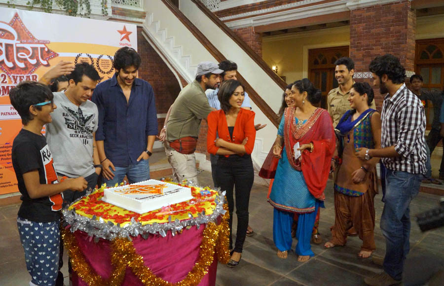 Cake cutting: Veera completes two years