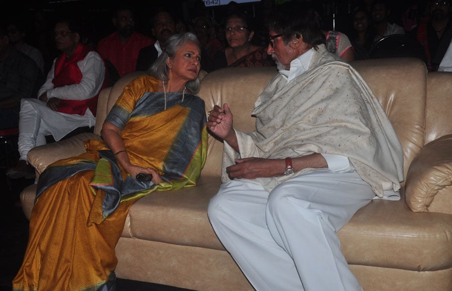 Amitabh Bachchan in conversation with Waheeda Rehman