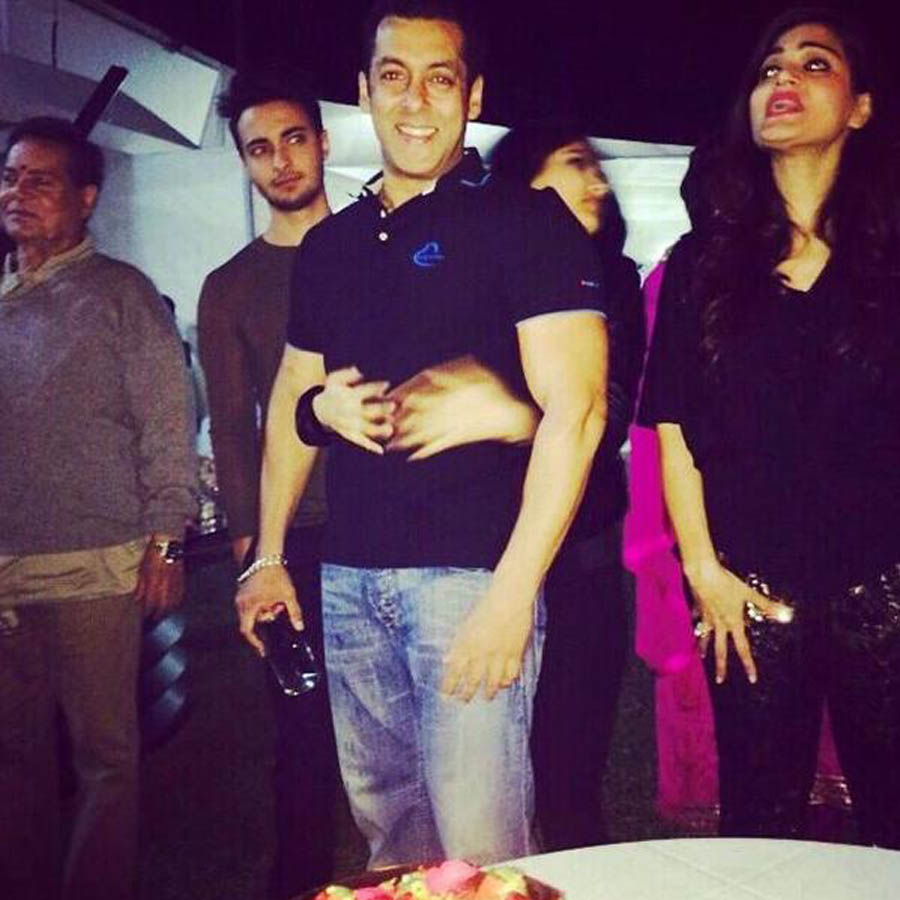 Celebs attend Salman Khan's birthday bash