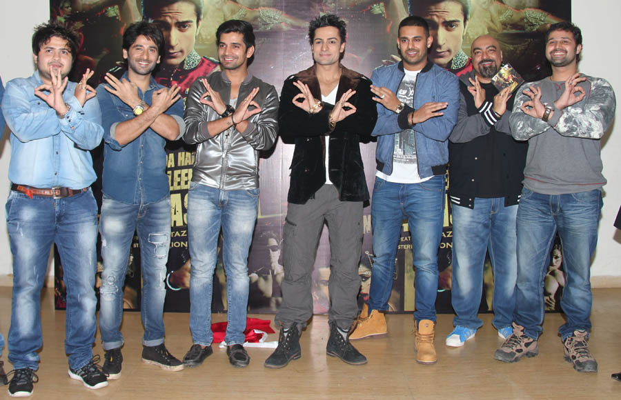  Sumit Goradia, Sachin Chhabra, Vishal Singh, Shaleen Bhanot, Jaz Dhami, Vicky Tejwani and Mudasir Ali 