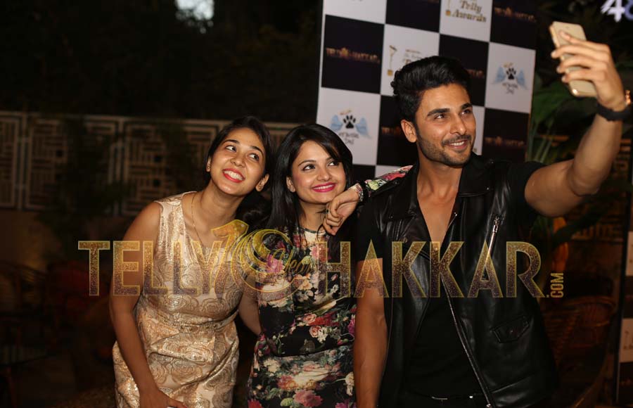 Feroza khan, Giaa Maanek and Bharat Chawda