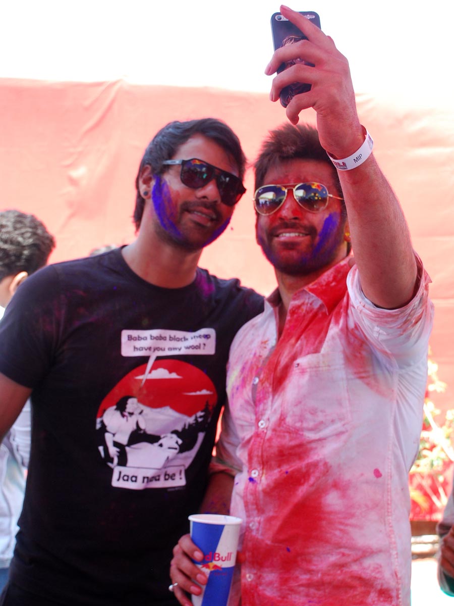 Shabbir Ahluwalia & Arjit Taneja 