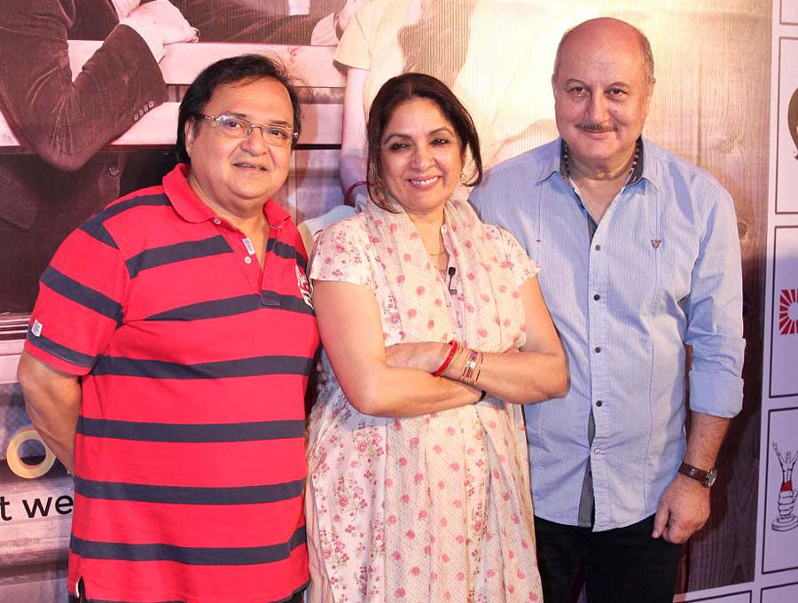 Rakesh Bedi, Neena Gupta and Anupam Kher