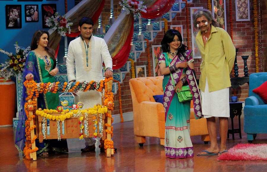 Sumona Chakravarti, Kapil Sharma and Sunil Grover