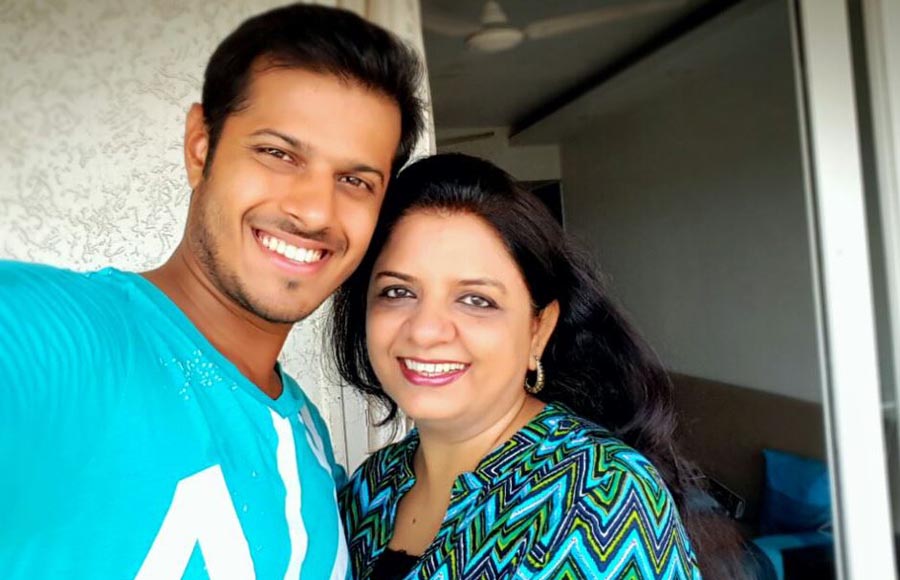 Neil Bhatt and mom Sunita