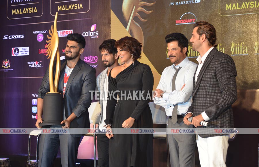 Arjun Kapoor, Shahid Kapoor, Sonakshi Sinha, Anil Kapoor and Hrithik Roshan