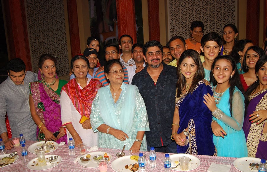 Iftaar celebration on the sets of Yeh Rishta...