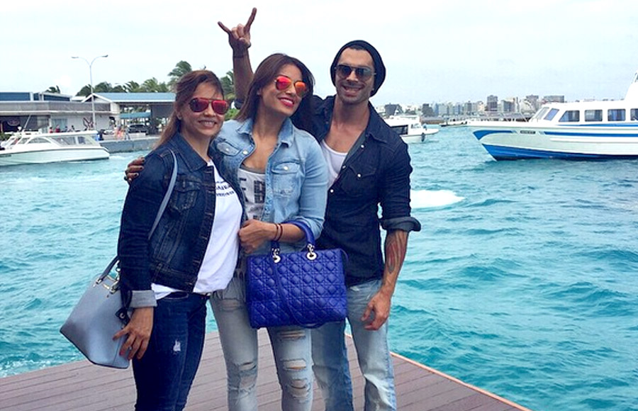 Bipasha Basu, Deanne Pandey and KSG