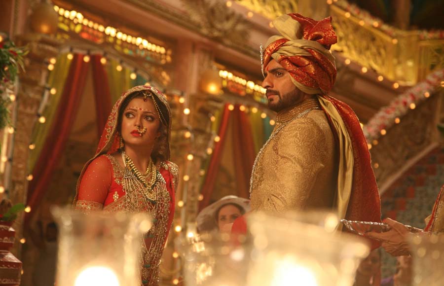 Drashti Dhami and Siddhant Karnick