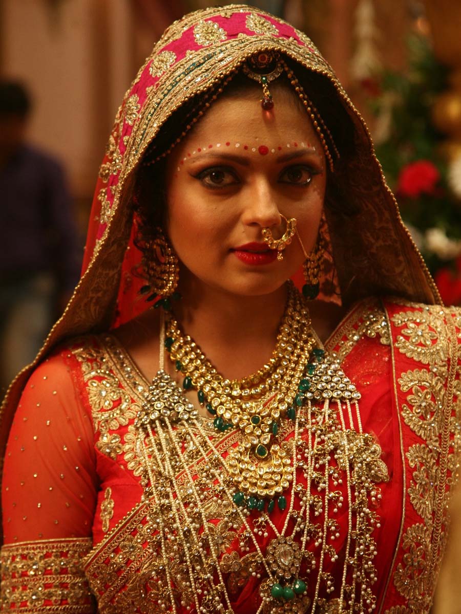 Drashti Dhami