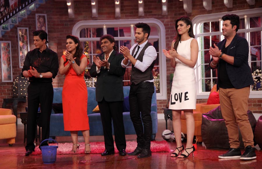 Team Dilwale on the sets of Comedy Nights With Kapil 