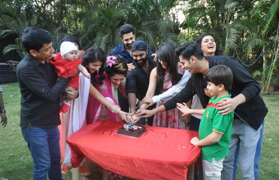 Qubool Hai wraps up shoot