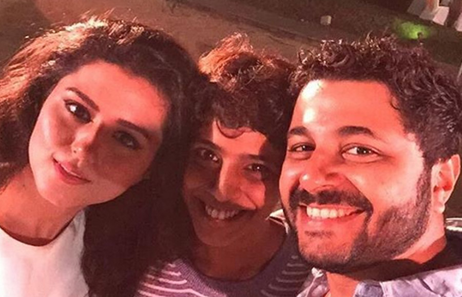 #MonayaWedding: Sanaya-Mohit's Happening Sundown Party