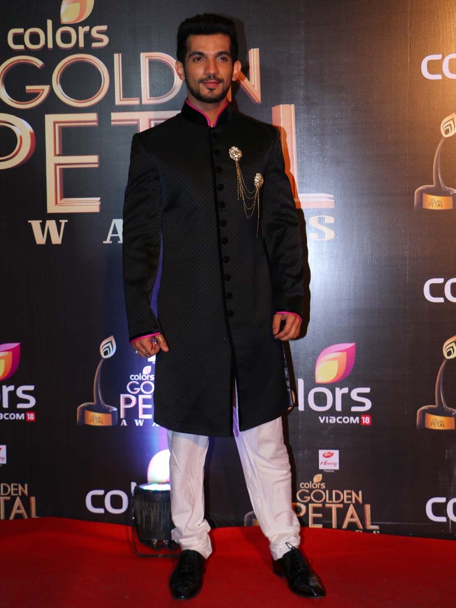  Arjun Bijlani 