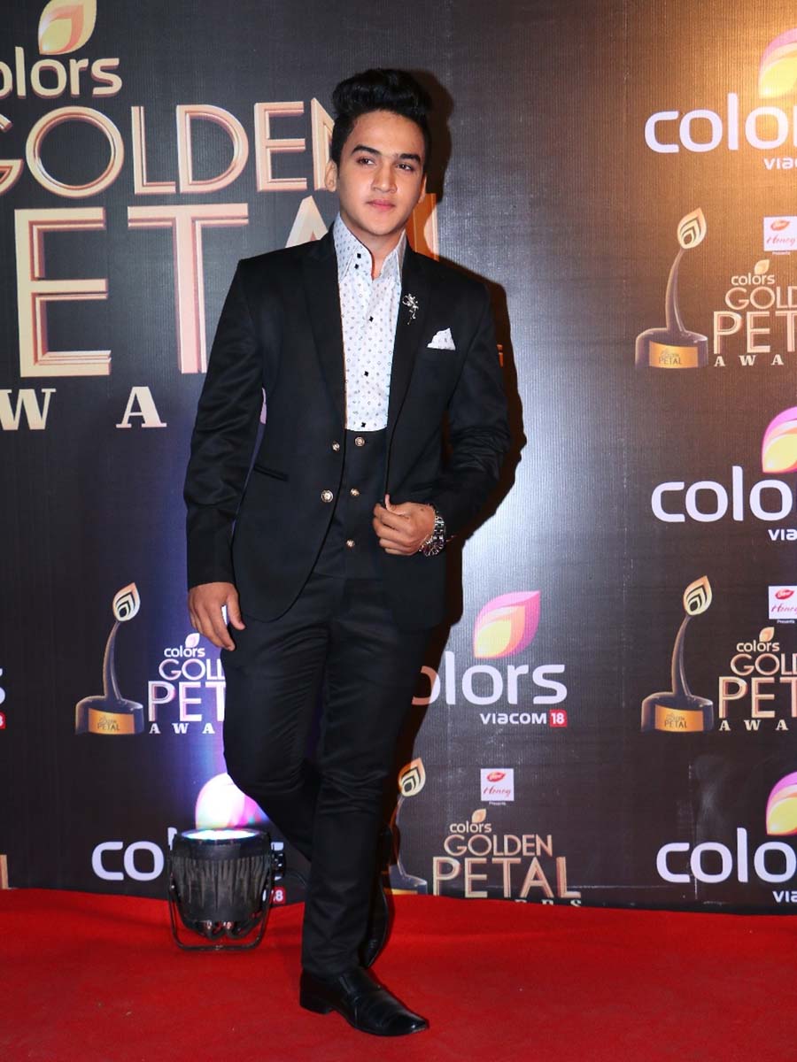 Faisal Khan 