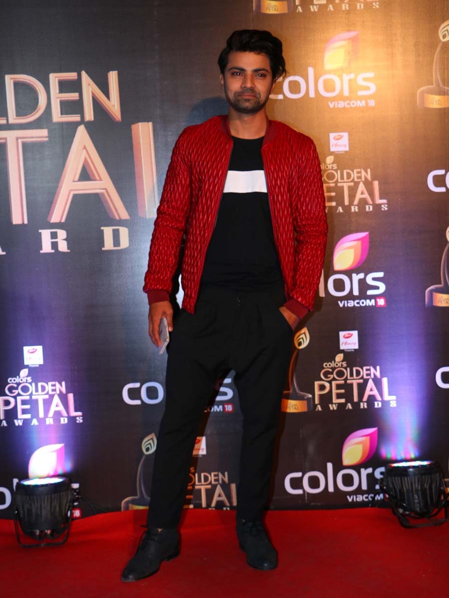 Shravan Reddy (Aryan) 