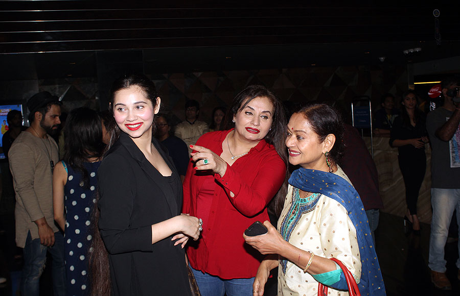 Salma Agha, Sasha Agha and Zarina Wahab