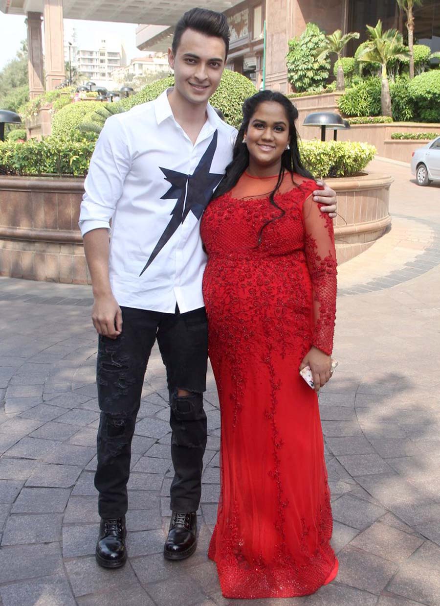  Aayush-Sharma-and-Arpita-Khan