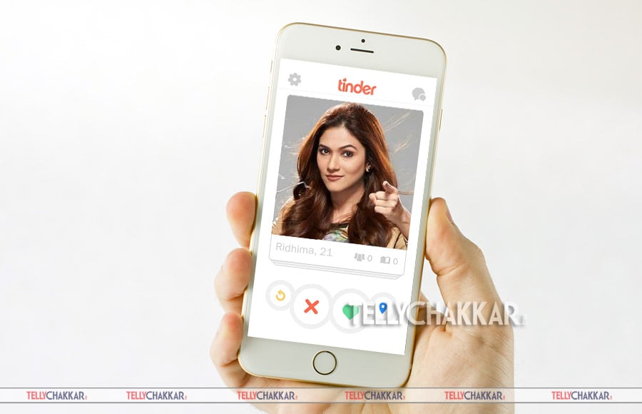 Ridhima Pandit: This robo-bahu is much in demand...why not spread some magic on Tinder.