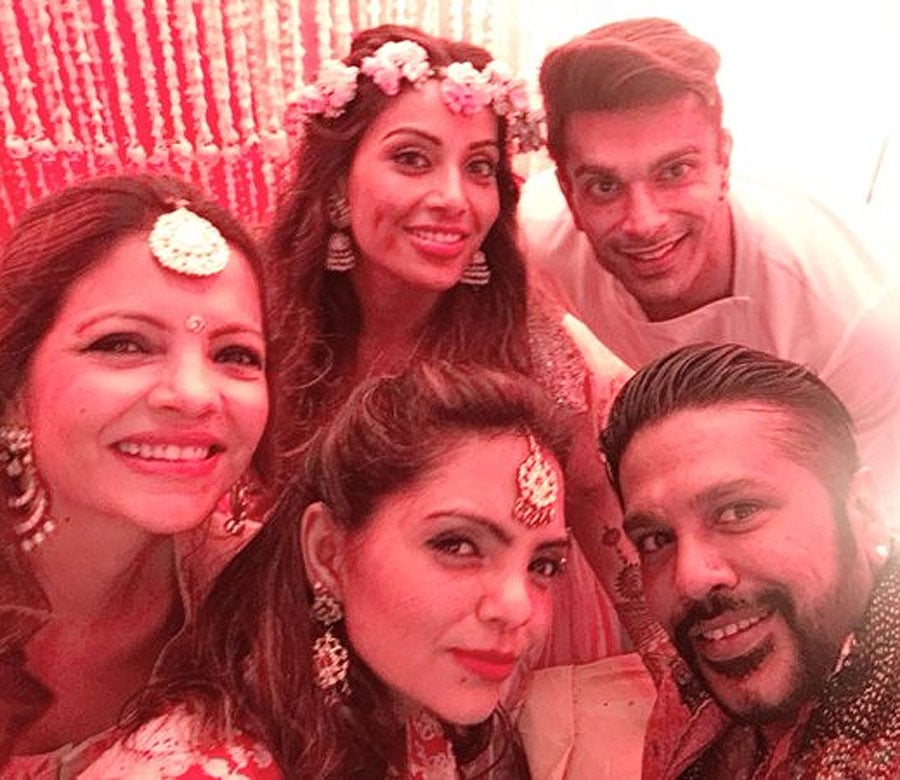 KSG-Bips' ROMANTIC Mehendi ceremony