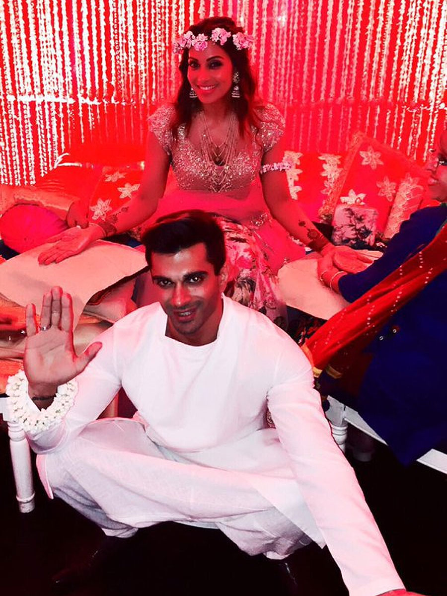 Bipasha Basu and KSG