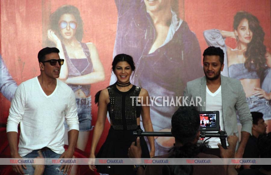 Akshay Kumar, Jacqueline Fernandes and Ritesih Deshmukh