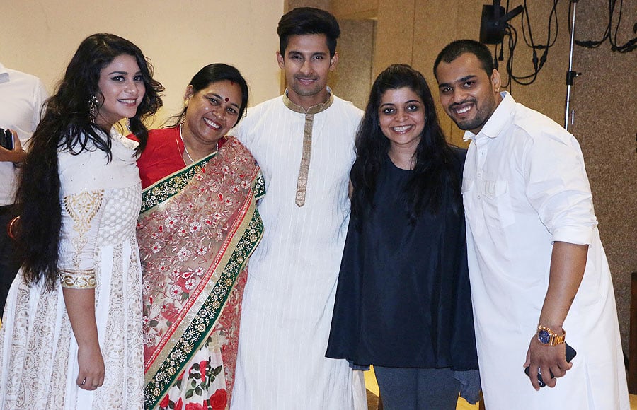  Anara Gupta, Ravi Dubey, Nivedita Basu, Karan Singh Prince