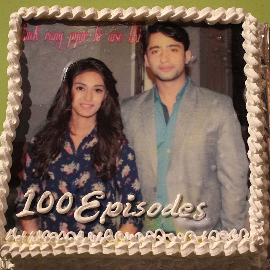 Celebration cake (Kuch Rang Pyar Ke Aise Bhi)