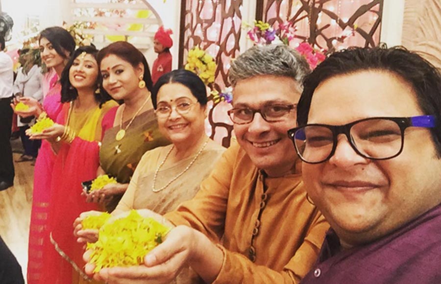 Bose family (Kuch Rang Pyar Ke Aise Bhi)