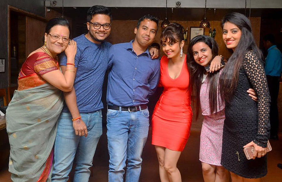 Devoleena's star studded birthday bash!