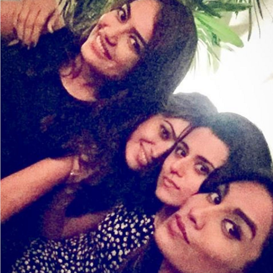 Asha Negi's ROCKING birthday party!