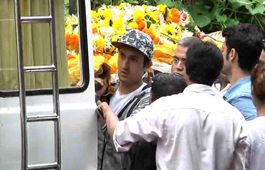 Celebs at Krushna Abhishek's father's funeral