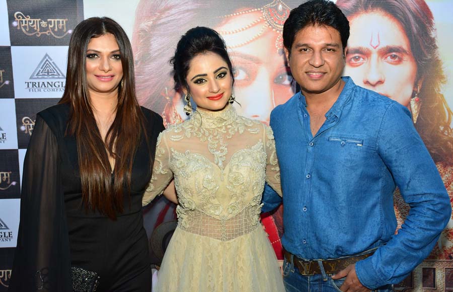 Sohanna Sinha, Madirakshi Mundle and Nikhil Sinha