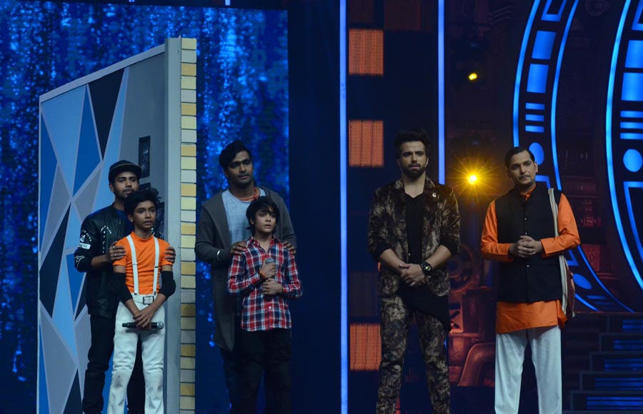 Alia Bhatt on the set of Sony TV's Super Dancer