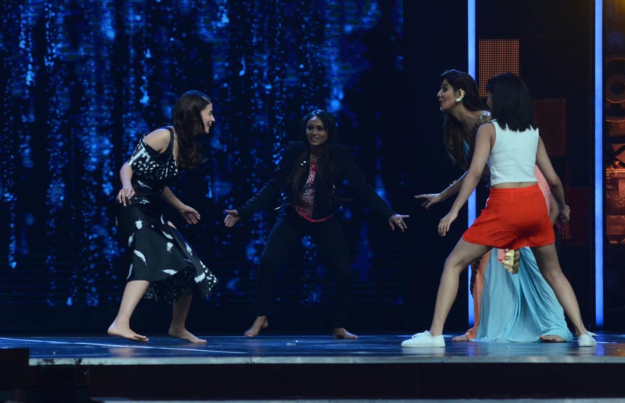 Alia Bhatt on the set of Sony TV's Super Dancer