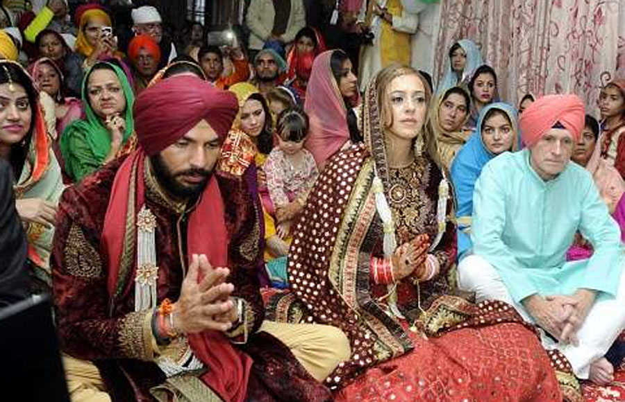 Wedding pics of Yuvraj Singh and Hazel Keech