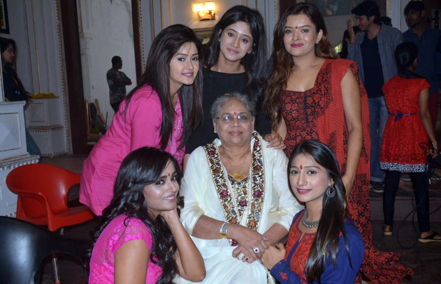 Hawan on the sets of Yeh Rishta Kya Kehlata Hai