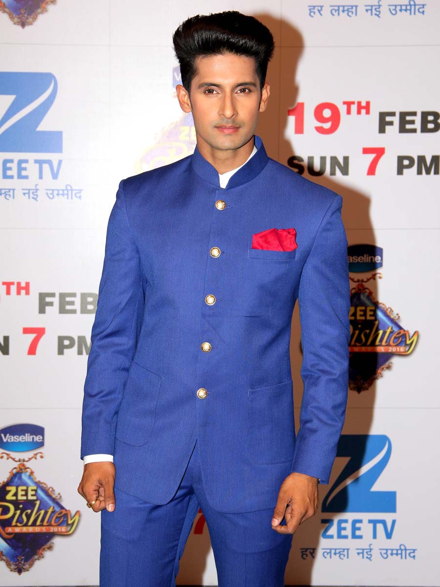 Ravi Dubey