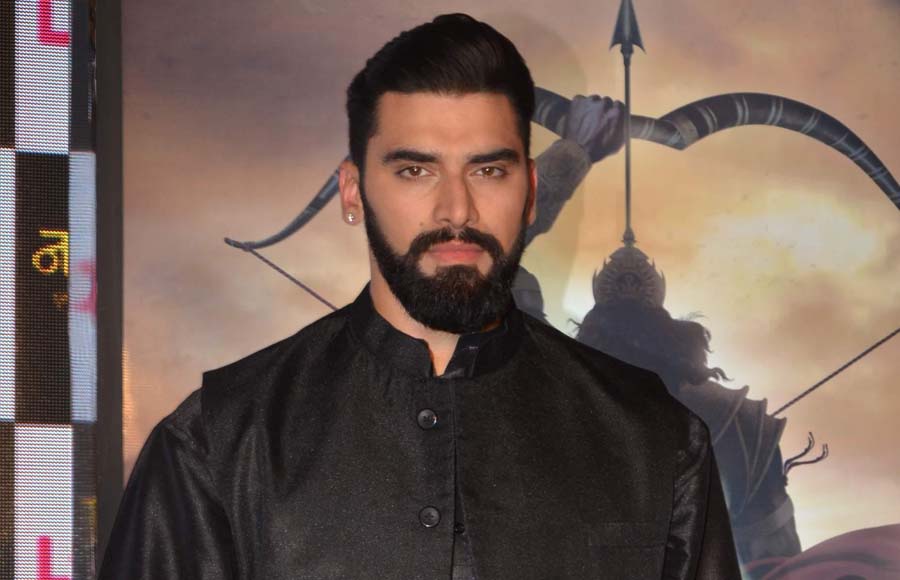 Nikitin Dheer as Astika in Nagarjun - Ek Yoddha