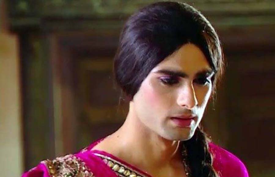 Varun kapoor (Swaragini)