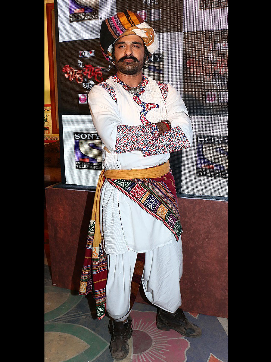 Eijaz Khan