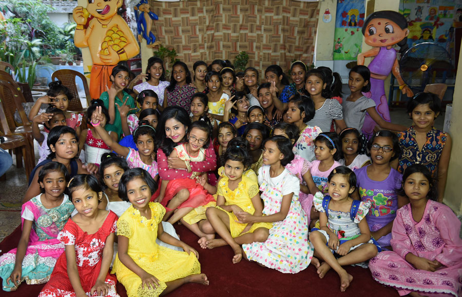 Tina 'Aastha' Philip's adventures in Kolkata