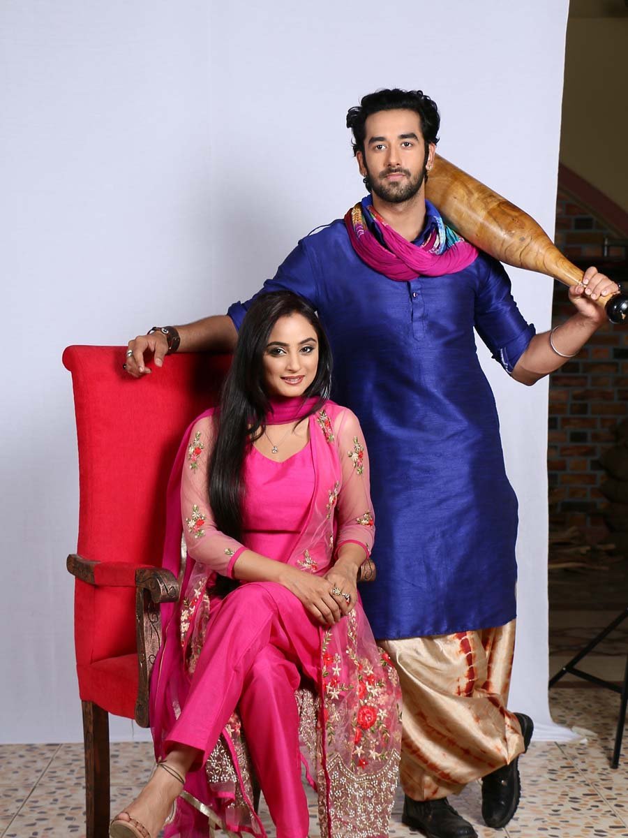 Vishal Vashishtha and Madirakshi Mundle 