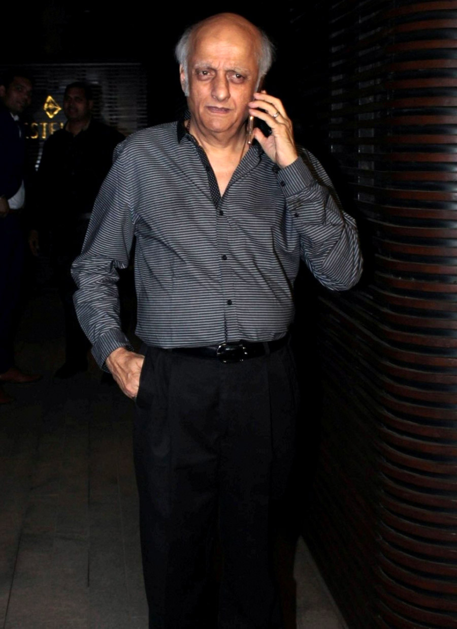  Mukesh Bhatt