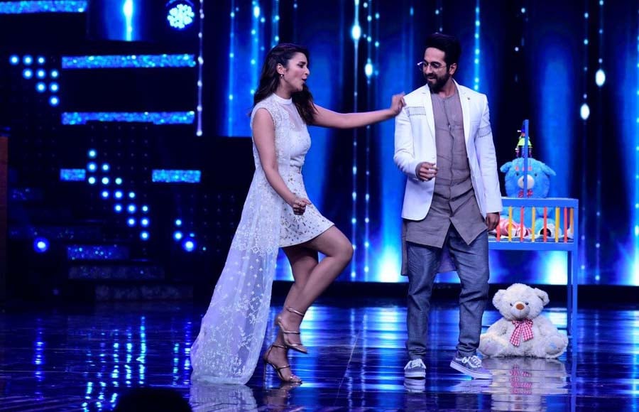 Parineeti & Ayushmann Shake