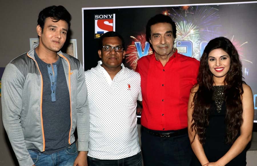 Anirudh Dave,Sunil Gupta,Dheeraj Kumar & Shubhi Ahuja