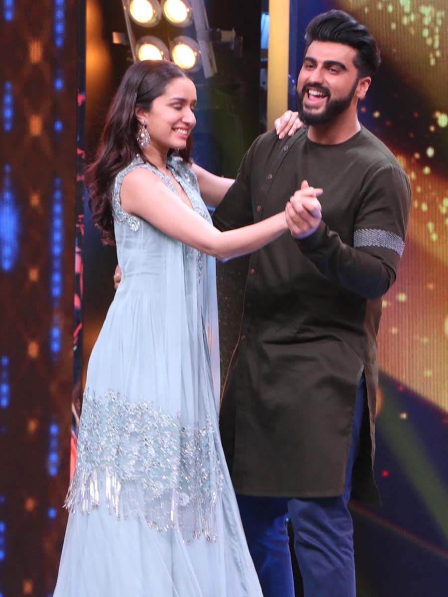 Shraddha-Arjun have a blast at Sa Re Ga Ma Pa Lil Champs